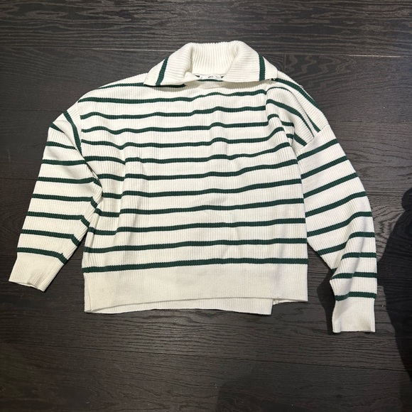 Mango pullover sweater. No smoking/no pets - gently worn. - Picture 2 of 4